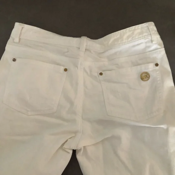 Michael Kors white skinny jeans. - Picture 4 of 12